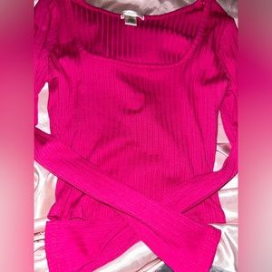 pink long sleeve top